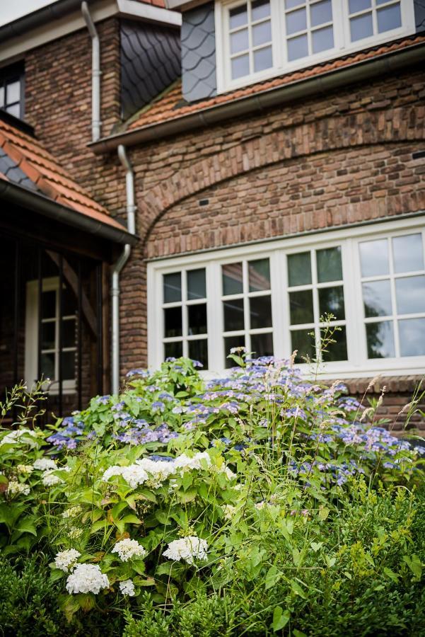 Aan De Molenberg Bed & Breakfast Broekhuizen  Exterior photo
